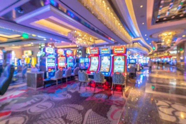 Free spin bonus round in Wolf Gold
